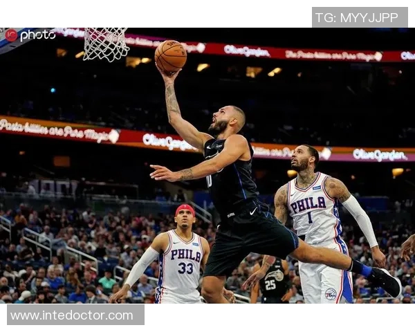 爵士球迷狂热！球队火力全开夺下五连胜！